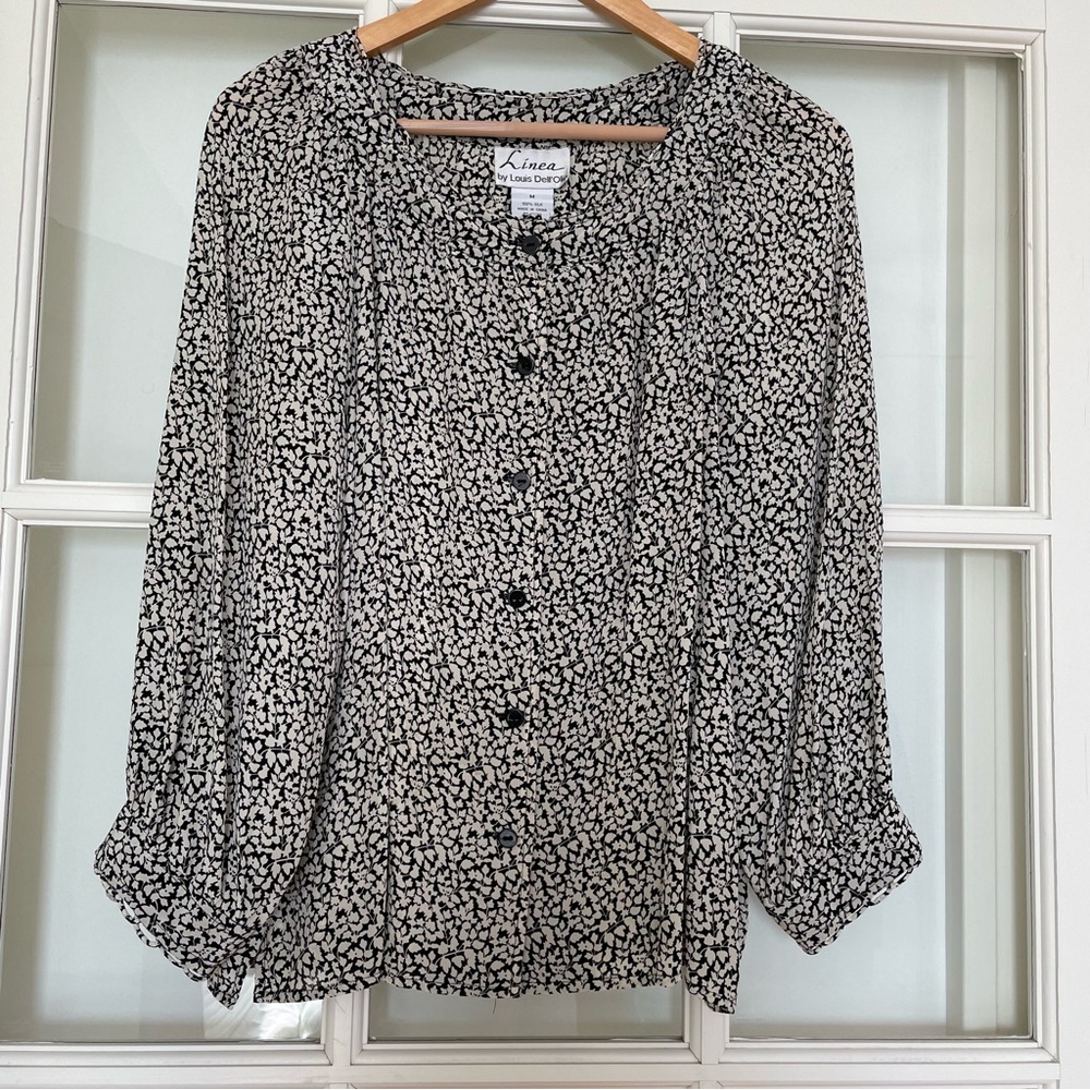 100% silk Linea by Louis Dell'Olio floral print black & white blouse medium M